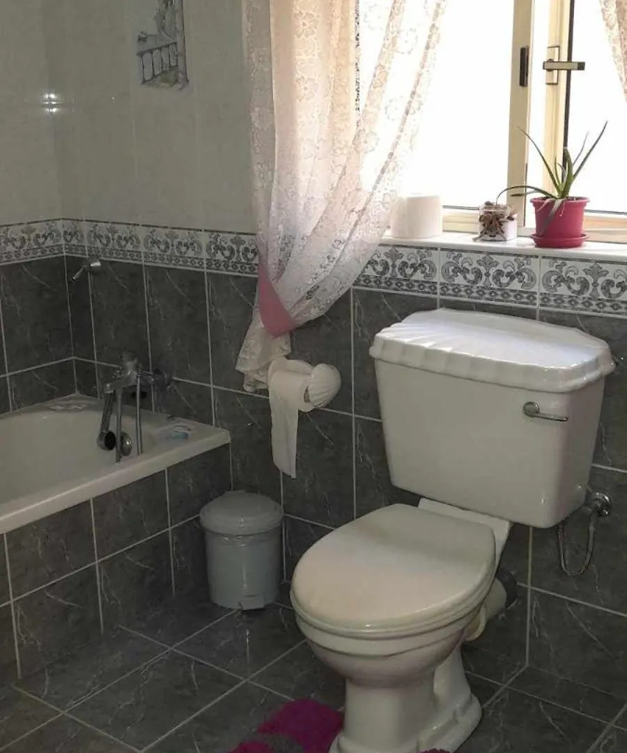 Rum i privatbostad Private Room Qormi